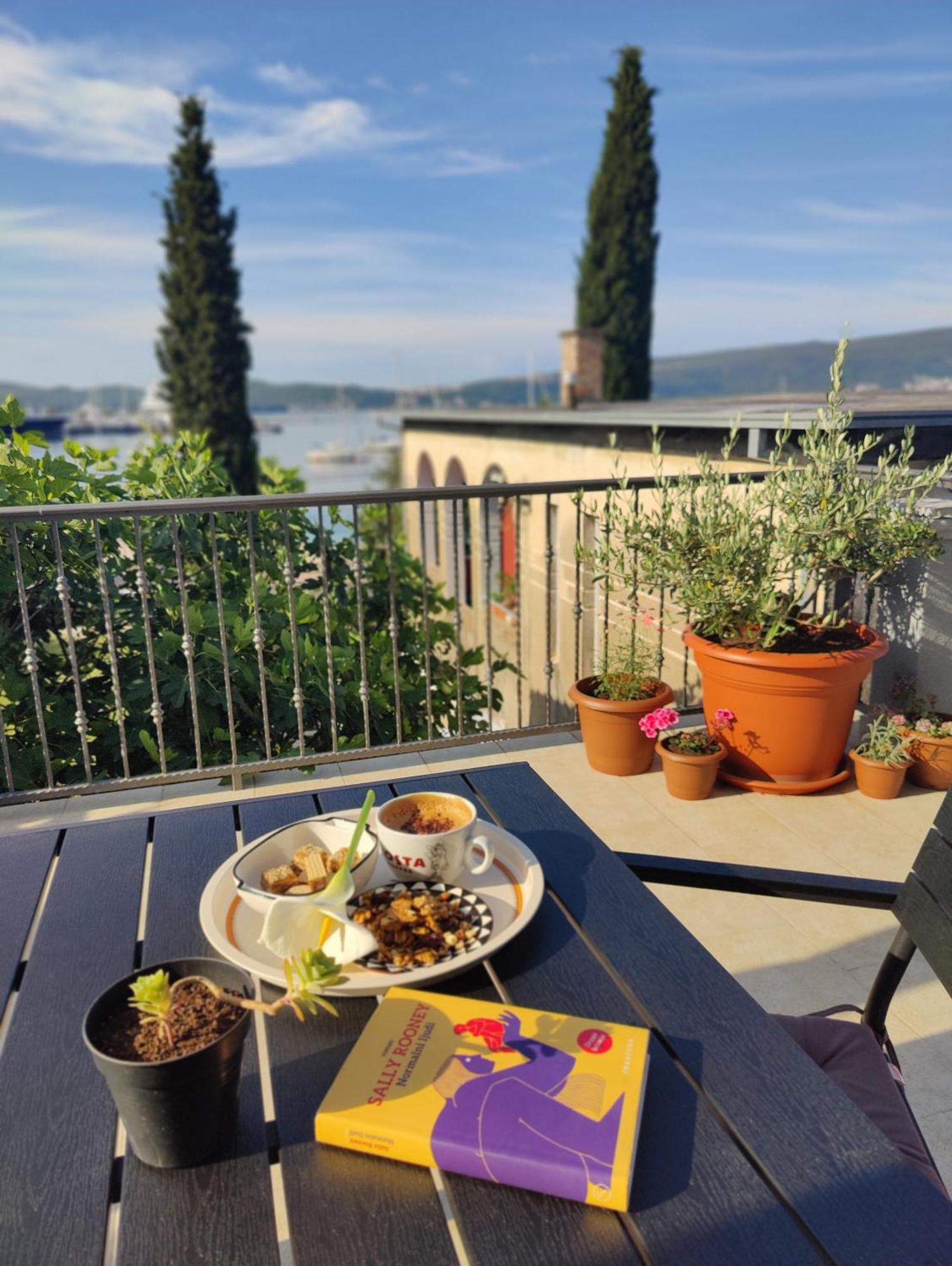 Miro Guesthouse Tivat Zewnętrze zdjęcie